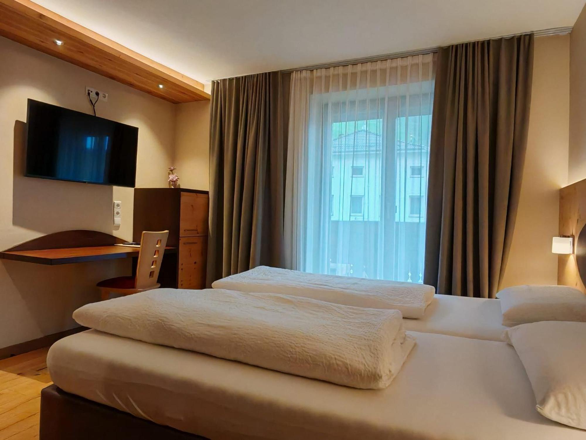 Hotel Alpenblick Sarentino المظهر الخارجي الصورة