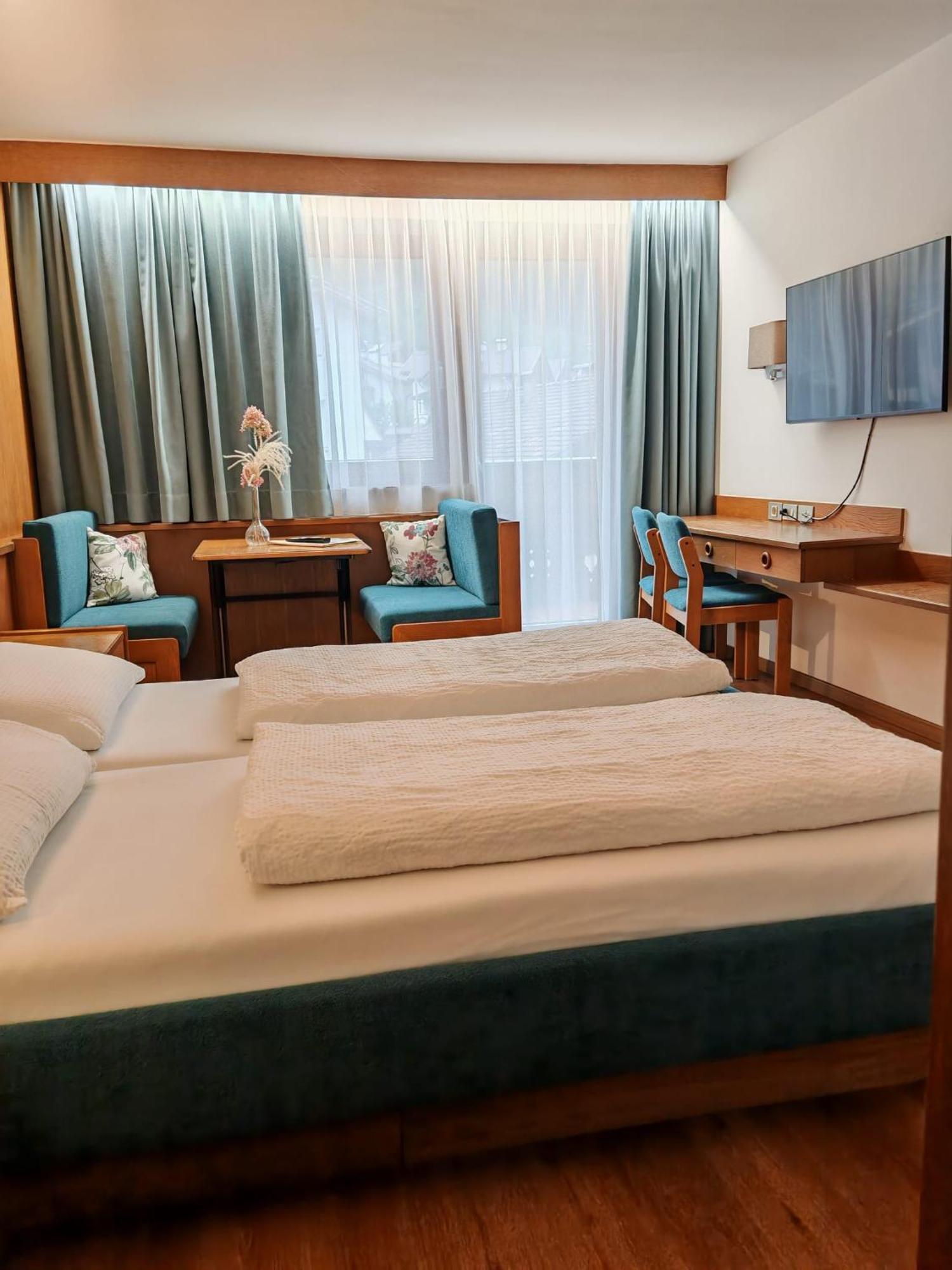 Hotel Alpenblick Sarentino المظهر الخارجي الصورة